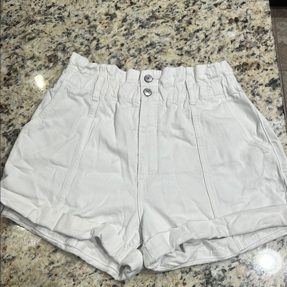 Abercrombie & Fitch High Waist White Shorts